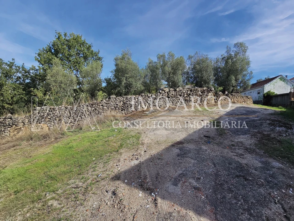 Moradia para Venda em Rio Douro Foto 1