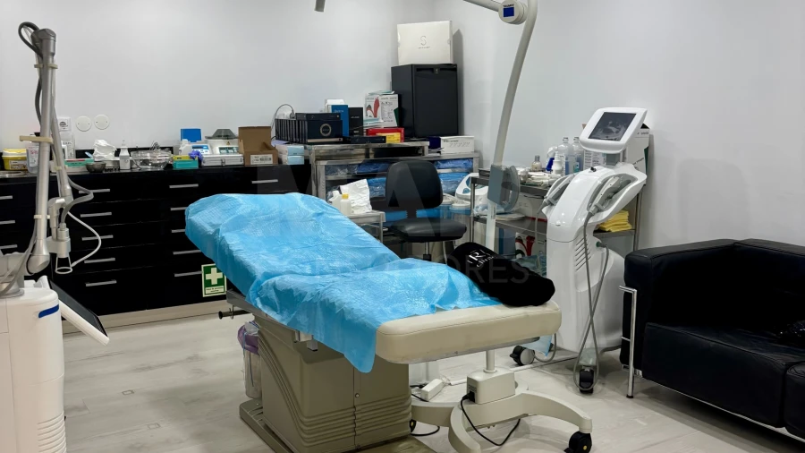 Loja para Venda em Almada, Cova da Piedade, Pragal e Cacilhas