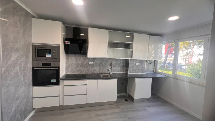 Apartamento T2 para Venda em Oeiras e São Julião da Barra, Paço de Arcos e Caxias Foto 2