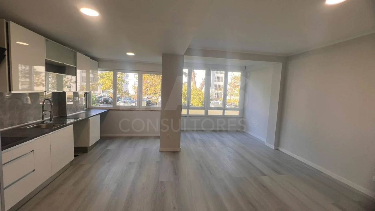 Apartamento T2 para Venda em Oeiras e São Julião da Barra, Paço de Arcos e Caxias Foto 6