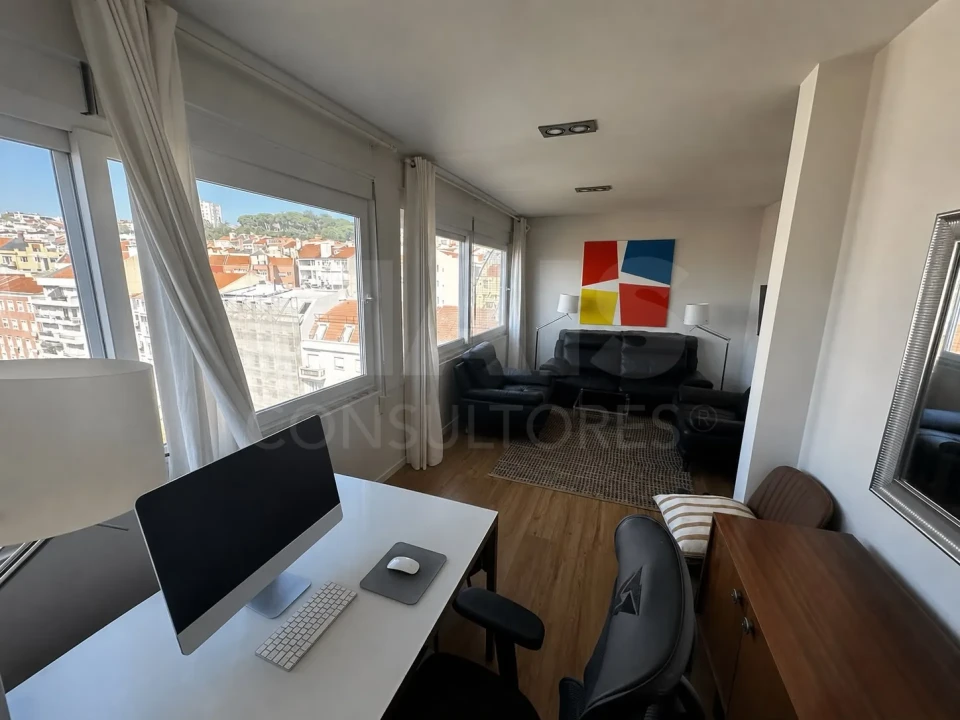 Apartamento T1 para Venda em Arroios Foto 1