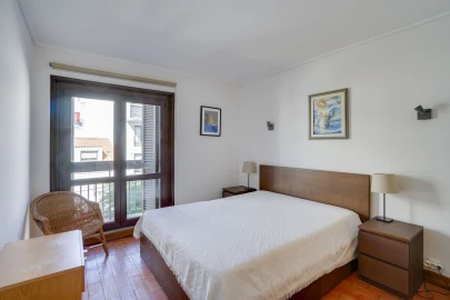 Apartamento T2 para Venda em Sesimbra (Santiago)