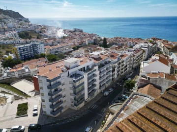 Apartamento T2 para Venda em Sesimbra (Santiago)