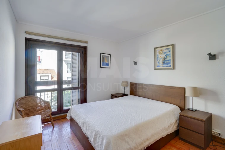 Apartamento T2 para Venda em Sesimbra (Santiago) Foto 12