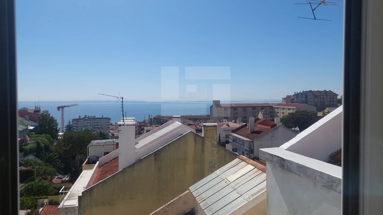 Apartamento T1 para Venda em São Vicente Foto 19