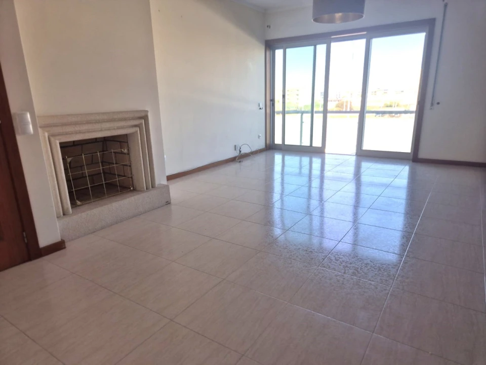 Apartamento T2 para Venda em Vila do Conde Foto 1