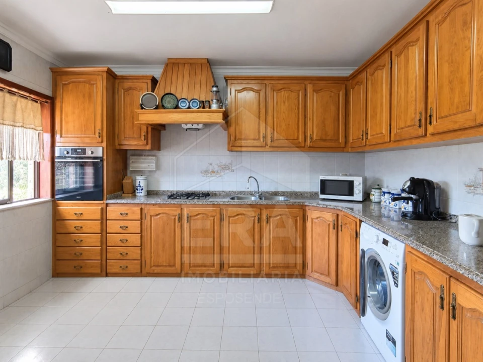 Moradia T3 para Venda em Chafe Foto 3