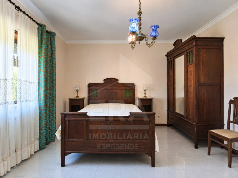 Moradia T3 para Venda em Chafe Foto 6
