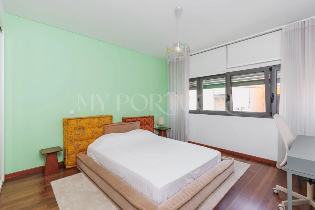 Apartamento T4 para Venda em Oeiras e São Julião da Barra, Paço de Arcos e Caxias Foto 16