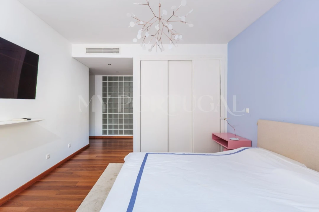 Apartamento T4 para Venda em Oeiras e São Julião da Barra, Paço de Arcos e Caxias Foto 23