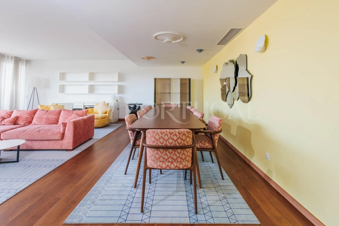 Apartamento T4 para Venda em Oeiras e São Julião da Barra, Paço de Arcos e Caxias Foto 3