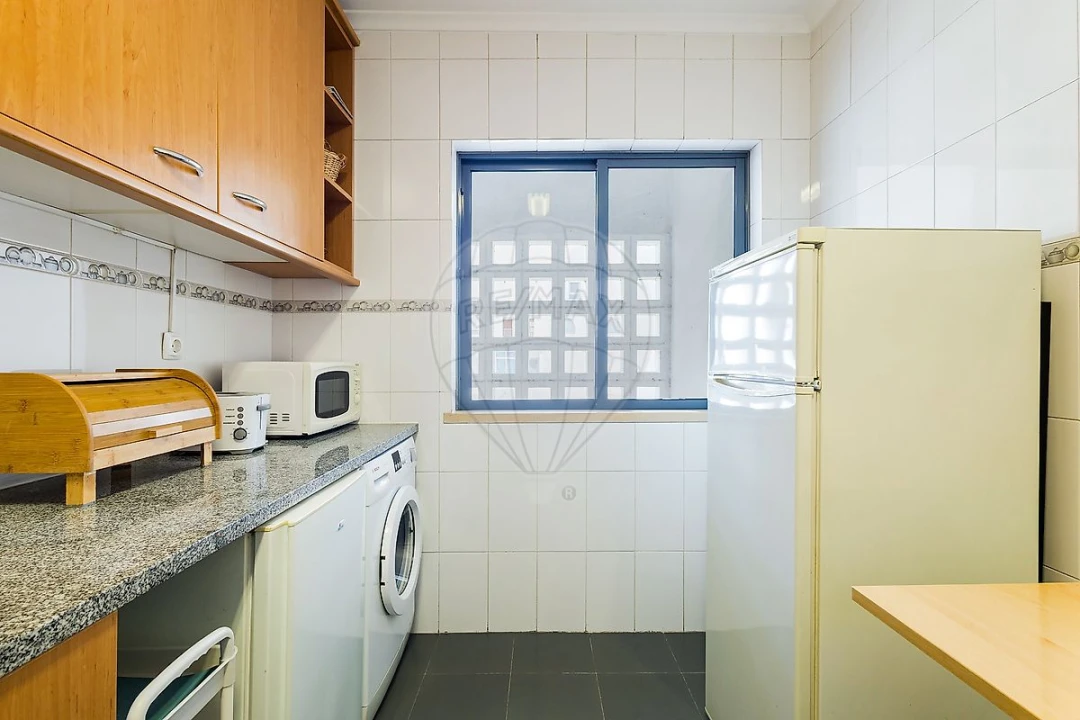 Apartamento T3 para Arrendamento em Marvila Foto 10
