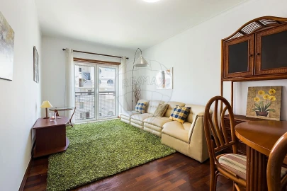 Apartamento T3 para Arrendamento em Marvila