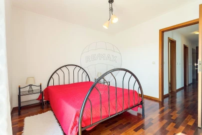 Apartamento T3 para Arrendamento em Marvila