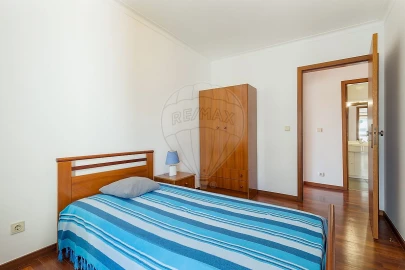 Apartamento T3 para Arrendamento em Marvila