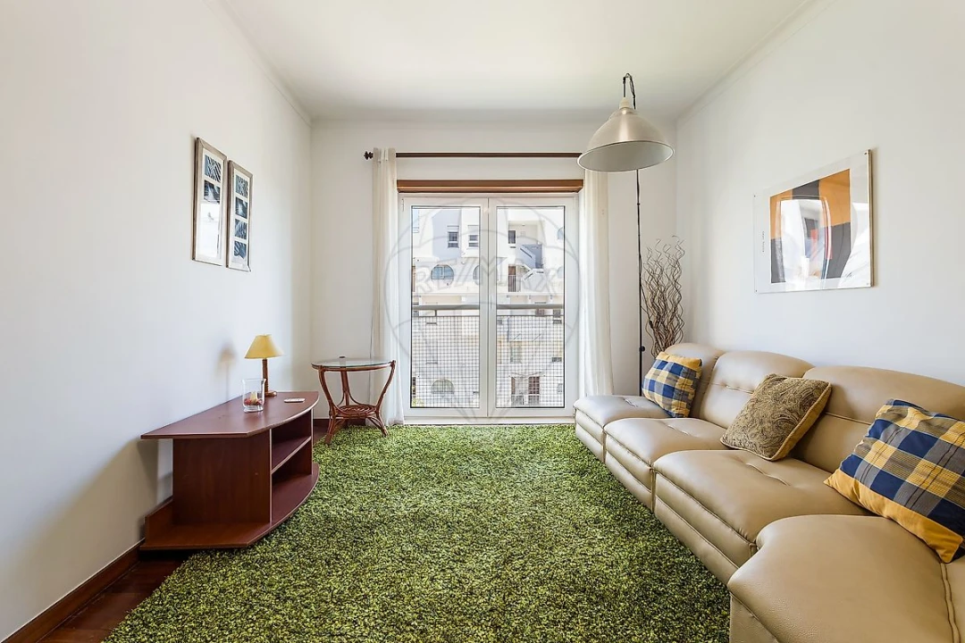 Apartamento T3 para Arrendamento em Marvila Foto 5