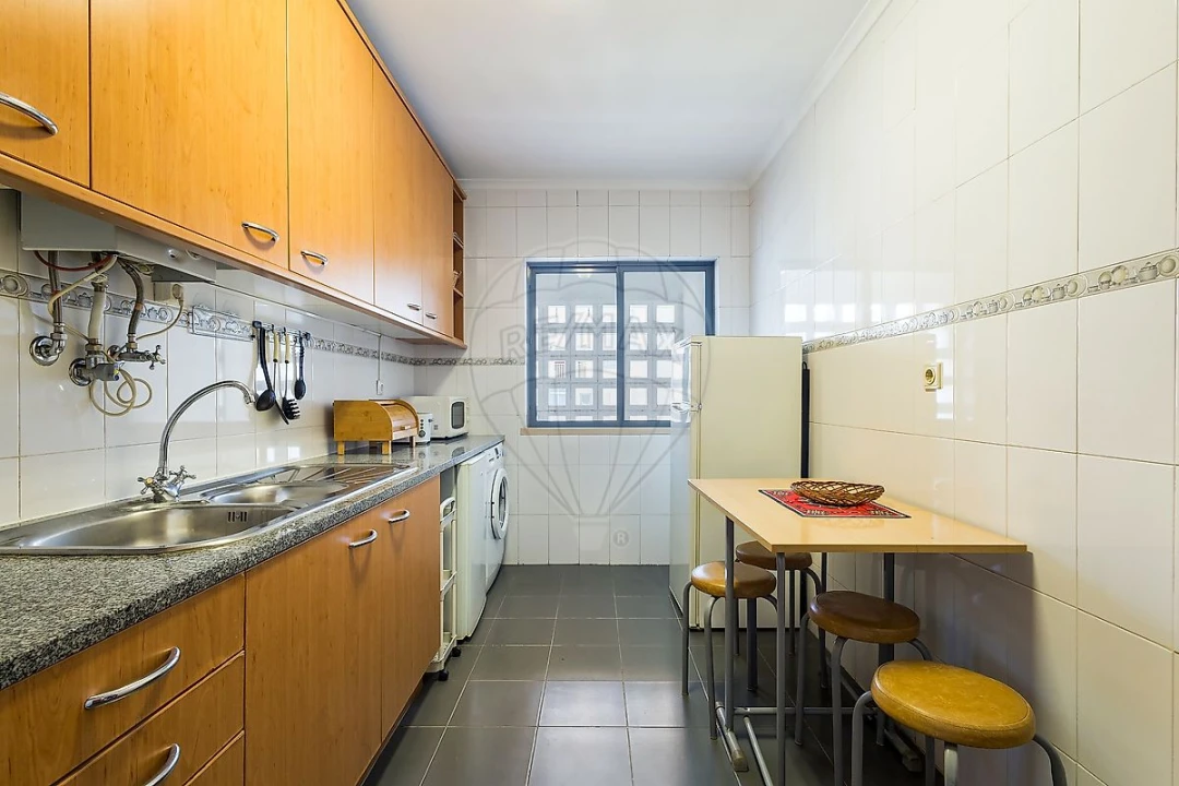 Apartamento T3 para Arrendamento em Marvila Foto 9