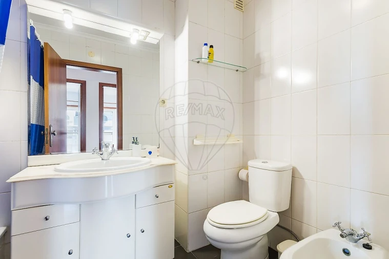 Apartamento T3 para Arrendamento em Marvila Foto 18