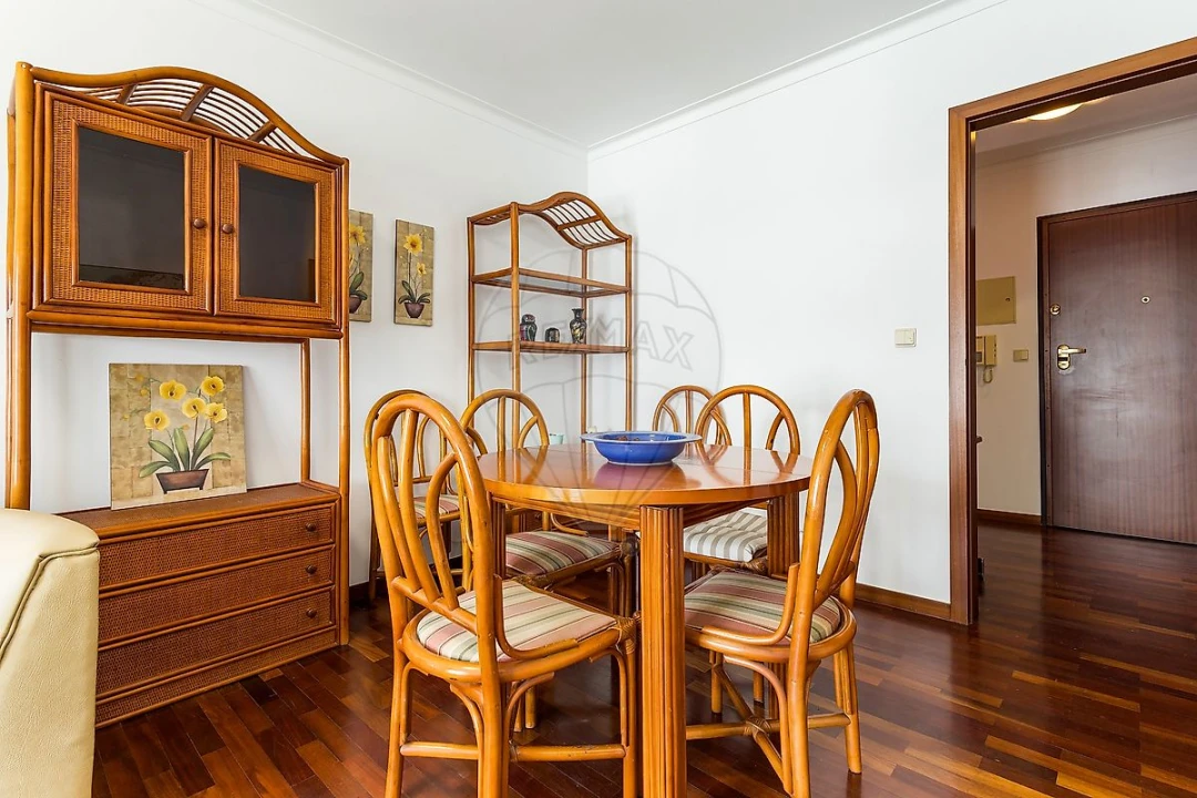 Apartamento T3 para Arrendamento em Marvila Foto 3