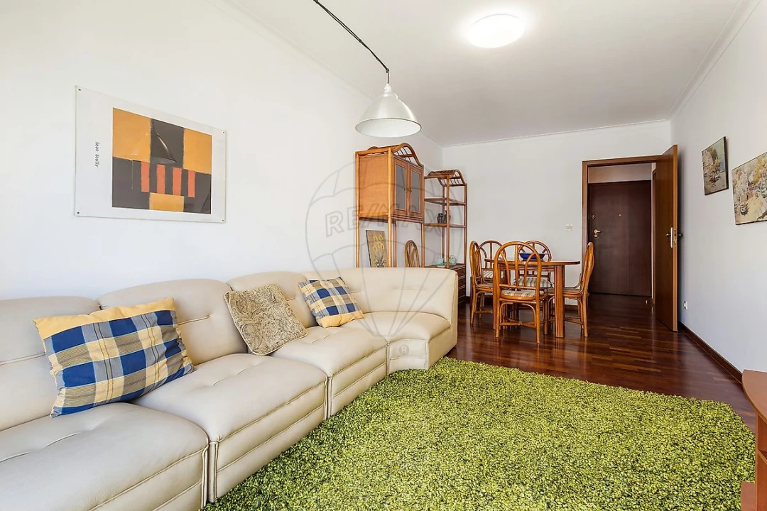 Apartamento T3 para Arrendamento em Marvila Foto 4