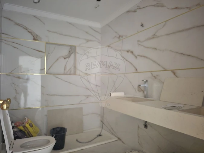 Apartamento T2 para Venda em Queluz e Belas Foto 17