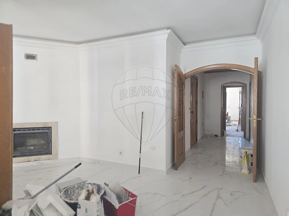 Apartamento T2 para Venda em Queluz e Belas Foto 19