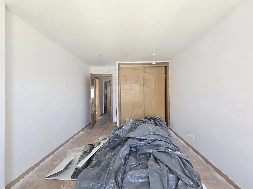 Apartamento T2 para Venda em Queluz e Belas Foto 9