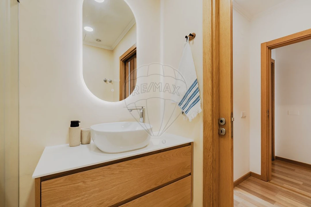Apartamento T3 para Venda em Vila Franca de Xira Foto 28