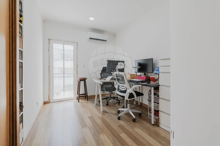 Apartamento T3 para Venda em Vila Franca de Xira Foto 20