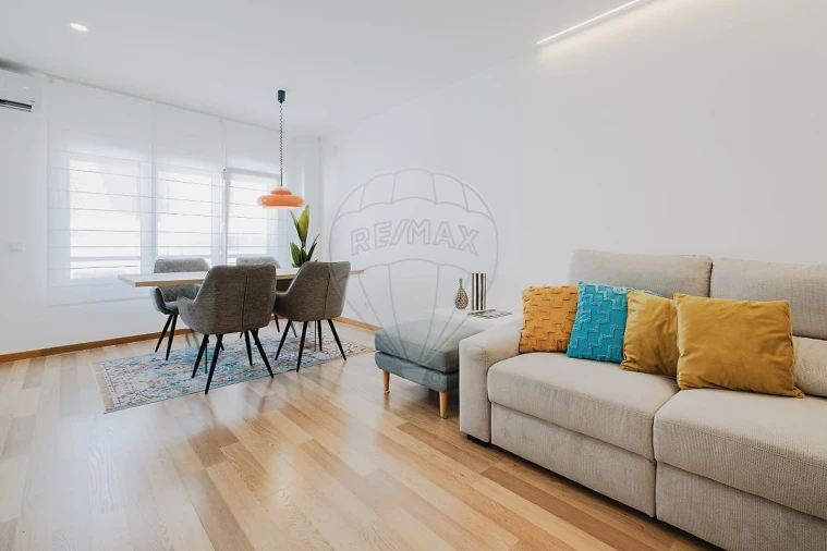 Apartamento T3 para Venda em Vila Franca de Xira Foto 9