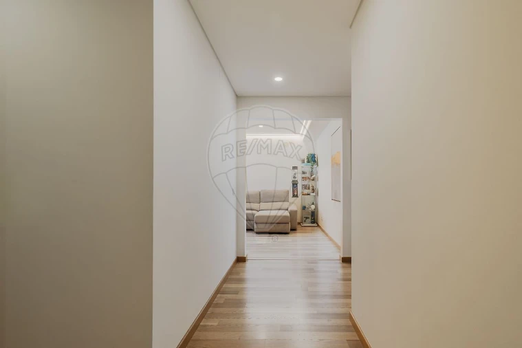 Apartamento T3 para Venda em Vila Franca de Xira Foto 32