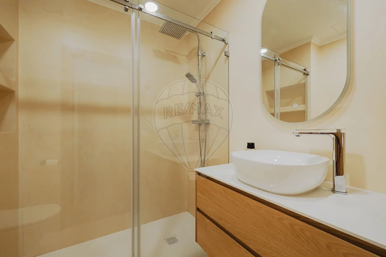 Apartamento T3 para Venda em Vila Franca de Xira Foto 18