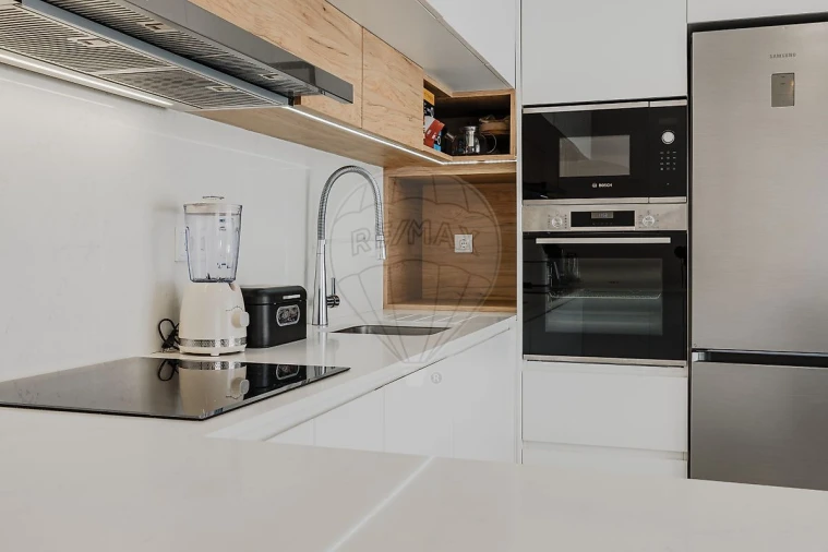 Apartamento T3 para Venda em Vila Franca de Xira Foto 11