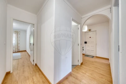 Apartamento T3 para Venda em Marvila, Ribeira Santarém, São Salvador, São Nicolau