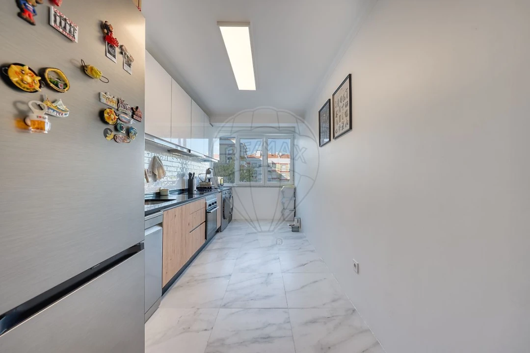 Apartamento T3 para Venda em Marvila, Ribeira Santarém, São Salvador, São Nicolau Foto 1