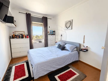 Apartamento T3 para Venda em Marvila, Ribeira Santarém, São Salvador, São Nicolau