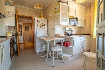 Apartamento T2 para Venda em Marvila