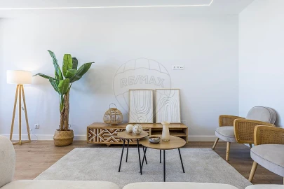 Apartamento T3 para Venda em Alfragide