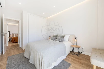 Apartamento T3 para Venda em Alfragide