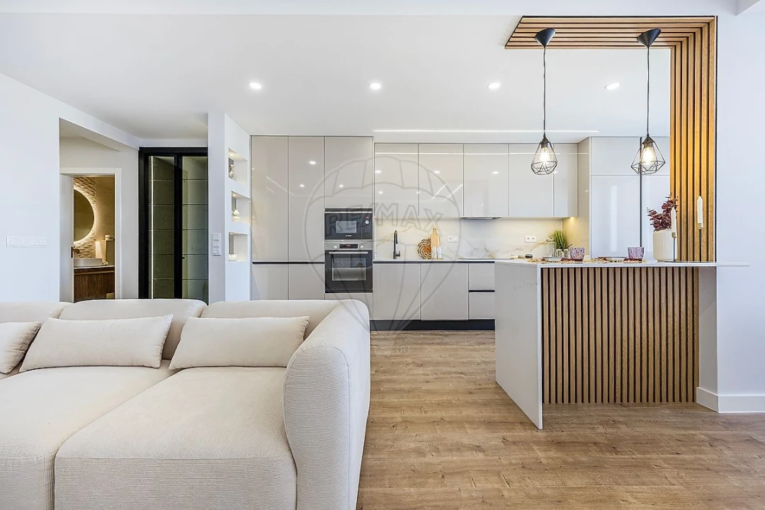 Apartamento T3 para Venda em Alfragide Foto 16