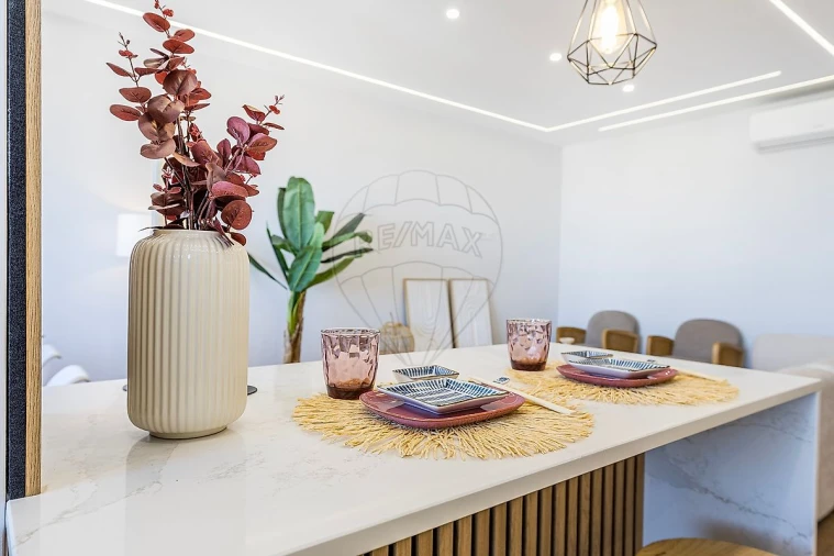 Apartamento T3 para Venda em Alfragide Foto 20