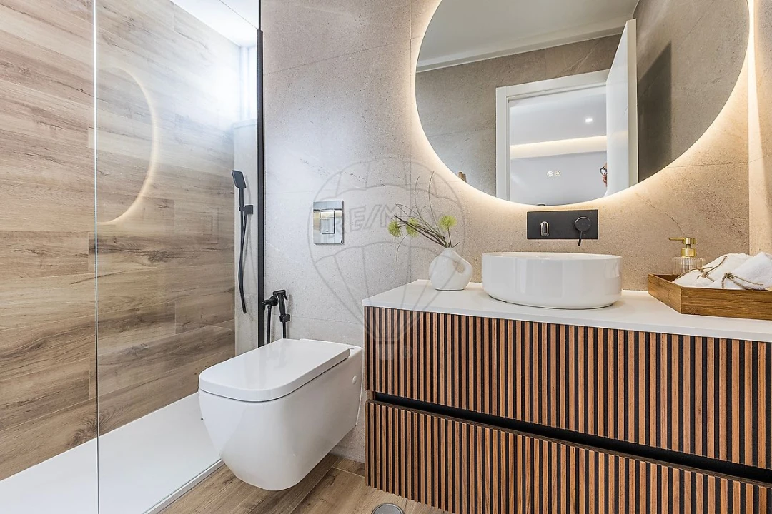 Apartamento T3 para Venda em Alfragide Foto 36