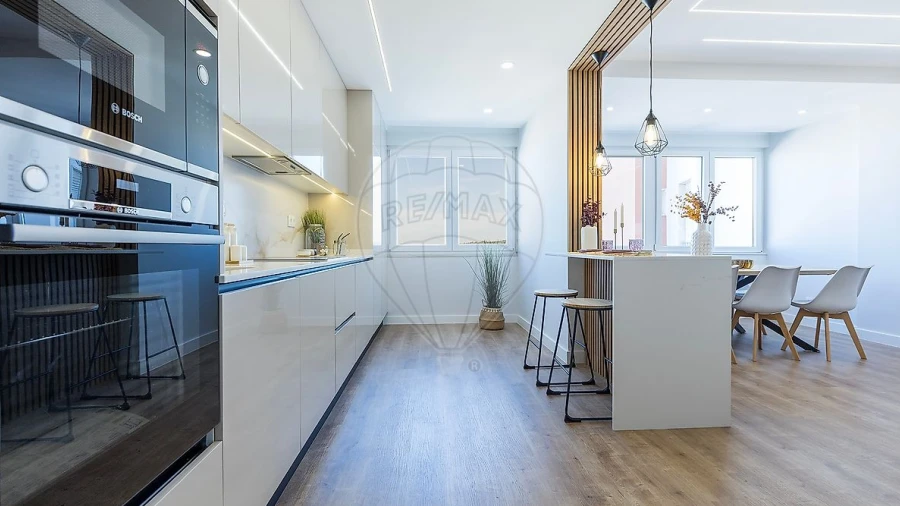 Apartamento T3 para Venda em Alfragide