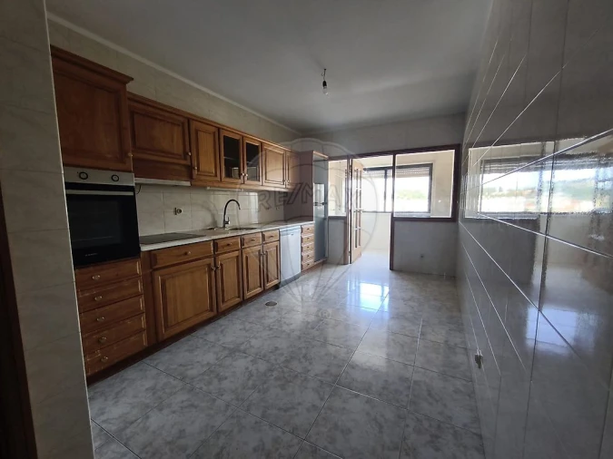 Apartamento T3 para Venda em Canelas Foto 18