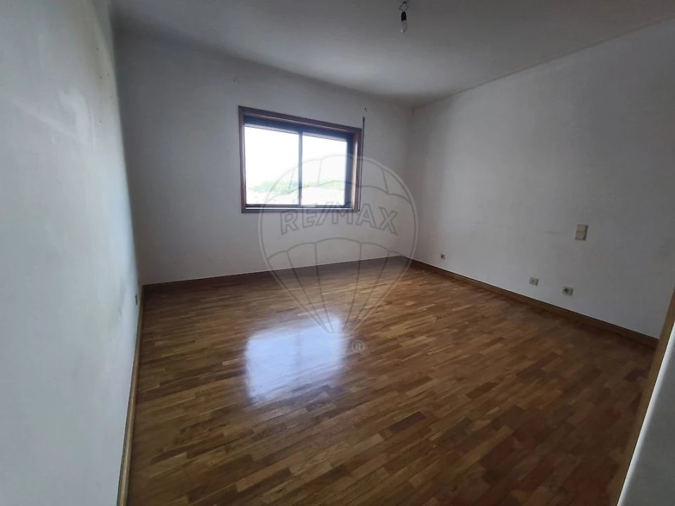 Apartamento T3 para Venda em Canelas Foto 11