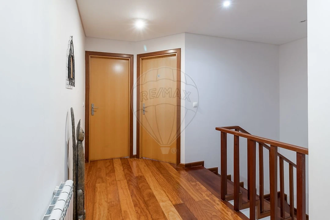 Apartamento T3 para Venda em Canelas Foto 14