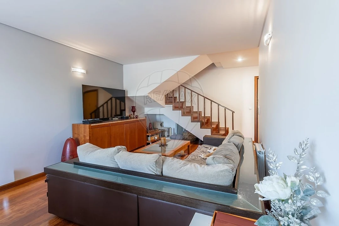 Apartamento T3 para Venda em Canelas Foto 5