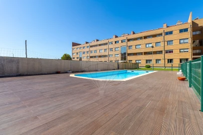 Apartamento T3 para Venda em Canelas