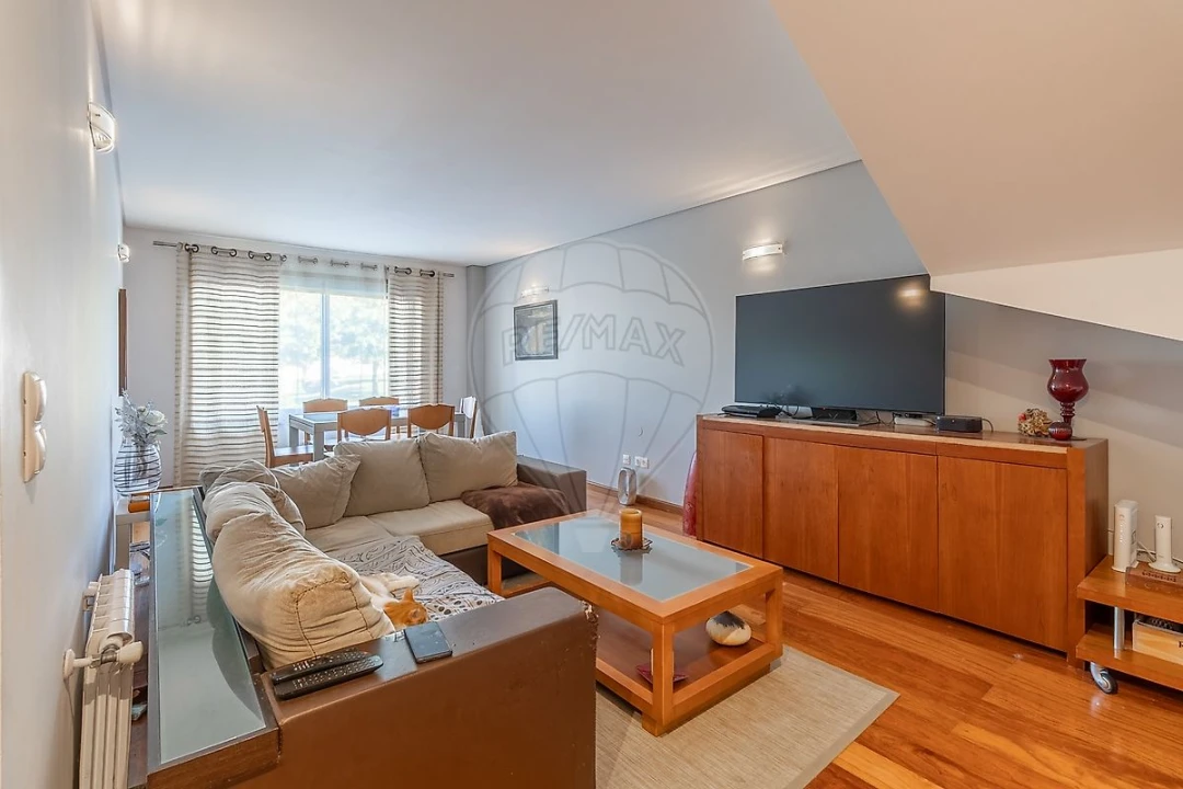 Apartamento T3 para Venda em Canelas Foto 1