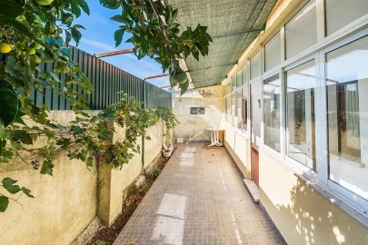 Moradia T2 para Venda em Mina de Água